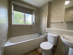 Bathroom - click for photo gallery